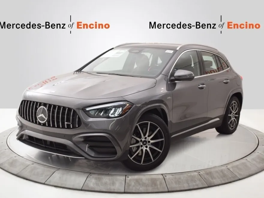 2025 Mercedes Benz GLA AMG 35 4MATIC photo 1