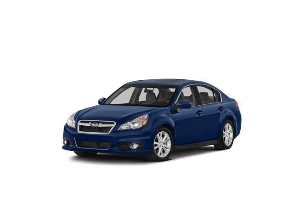 2013 Subaru Legacy 2.5i Limited photo 1