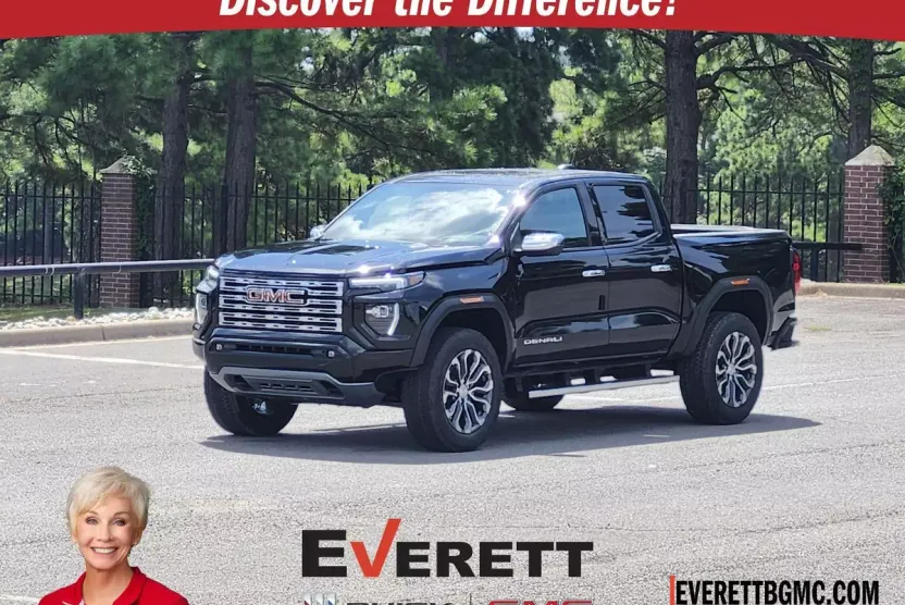 2026 Gmc Canyon Denali photo 1