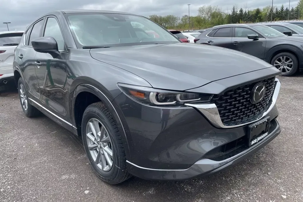 2025 Mazda CX-5 2.5 S Preferred photo 1