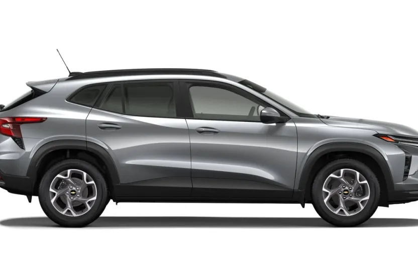 2026 Chevrolet Trax LT photo 1