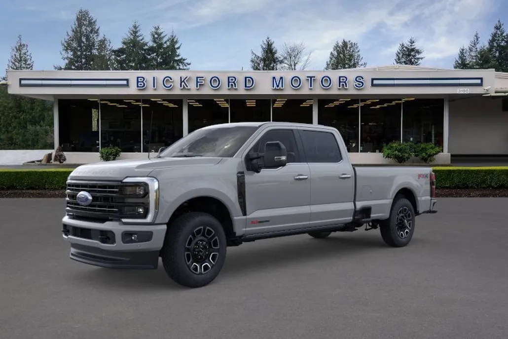 2025 Ford F-350 photo 1