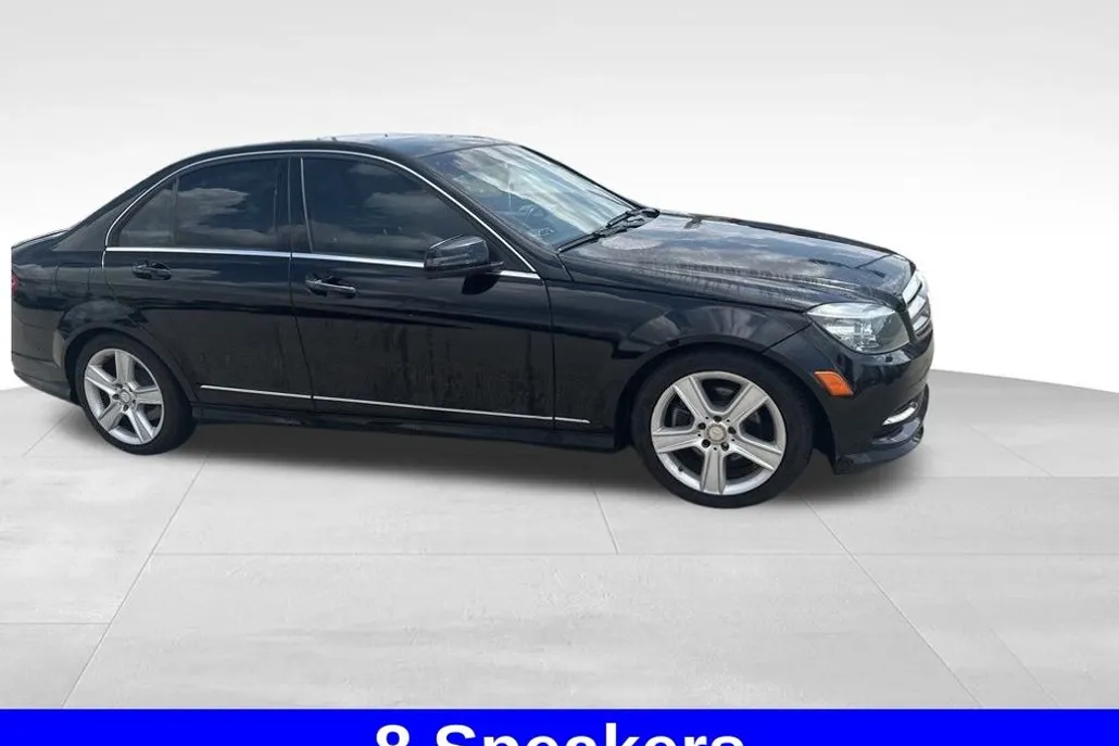 2011 Mercedes Benz C 300 photo 1