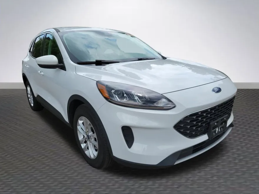 2021 Ford Escape SE photo 1