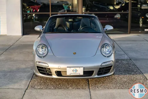 2011 Porsche 911 S Cabriolet photo 2