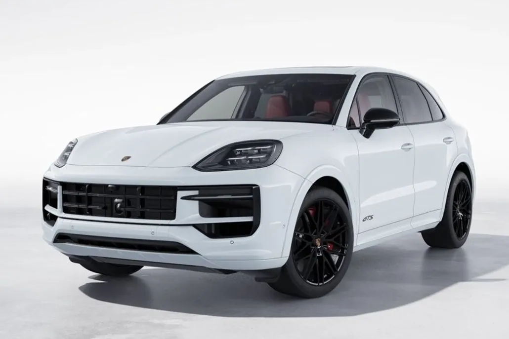 2026 Porsche Cayenne GTS photo 1
