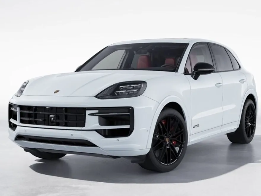2026 Porsche Cayenne GTS photo 1