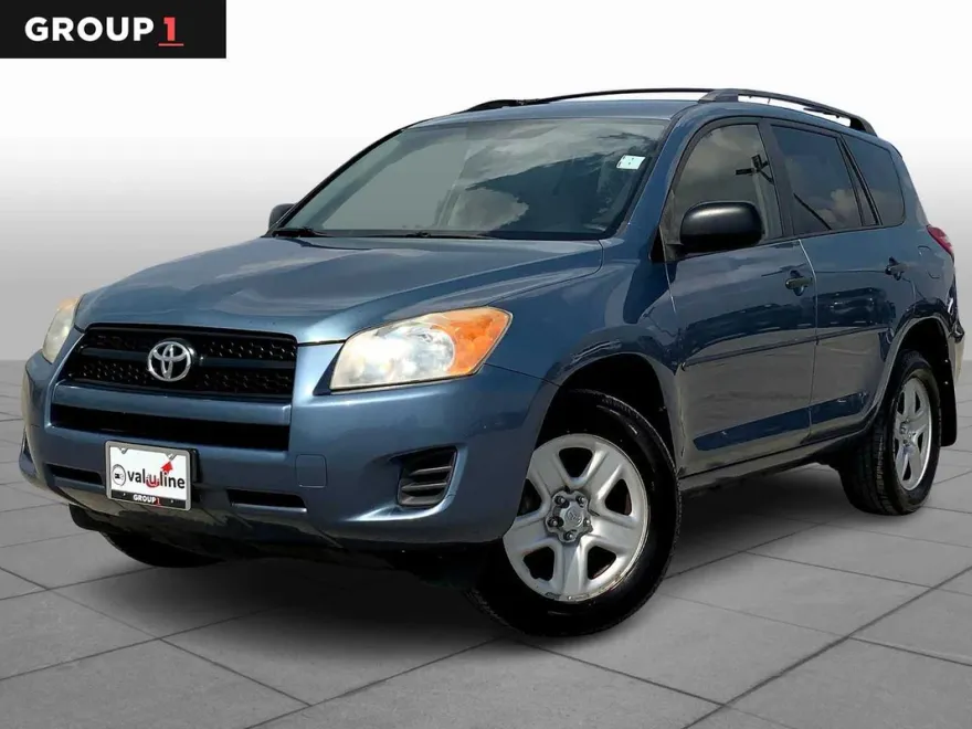 2010 Toyota RAV4 Base photo 1