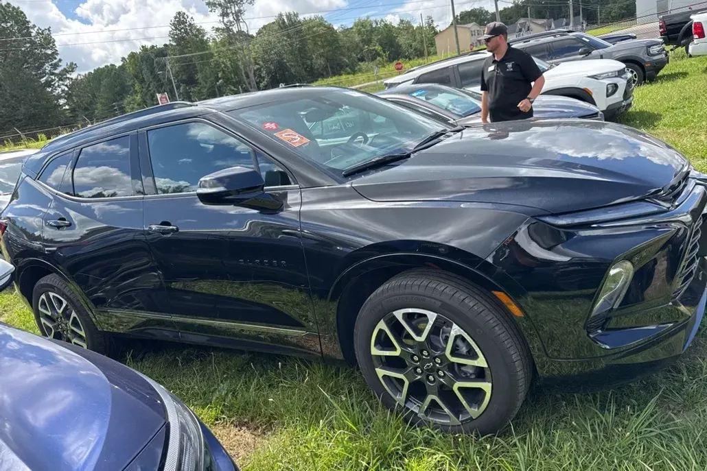 2024 Chevrolet Blazer RS photo 1