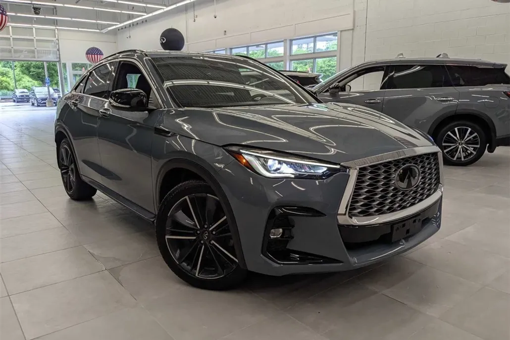 2023 Infiniti QX55 Luxe photo 1