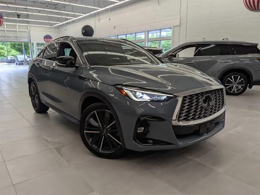 2023 Infiniti QX55 Luxe photo 1