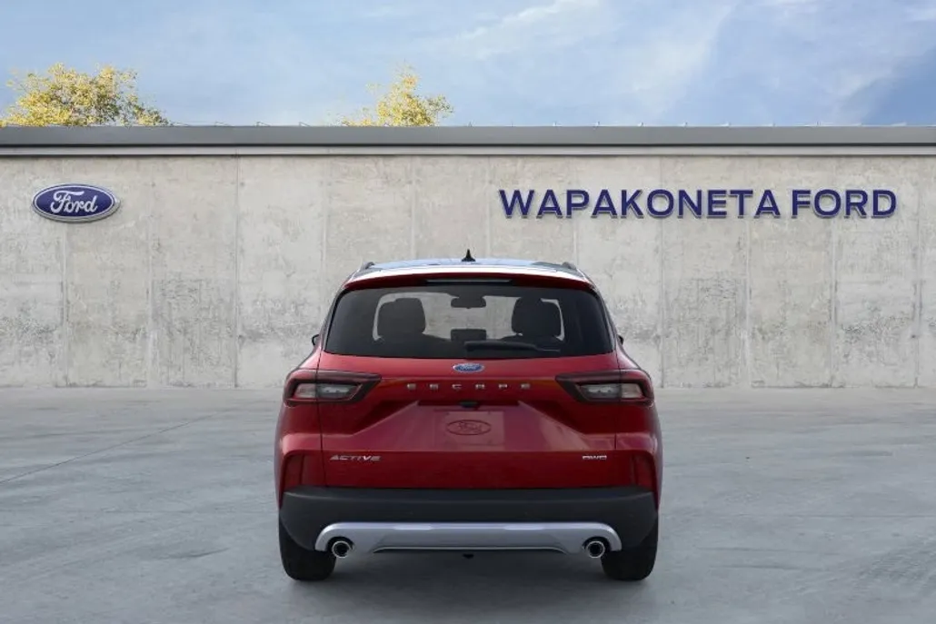 2025 Ford Escape Active photo 1