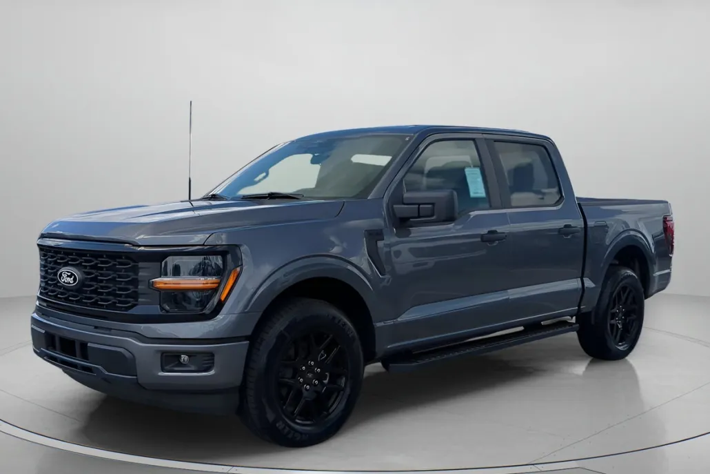 2025 Ford F-150 STX photo 1