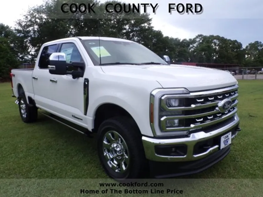 2025 Ford F-250 Lariat photo 1