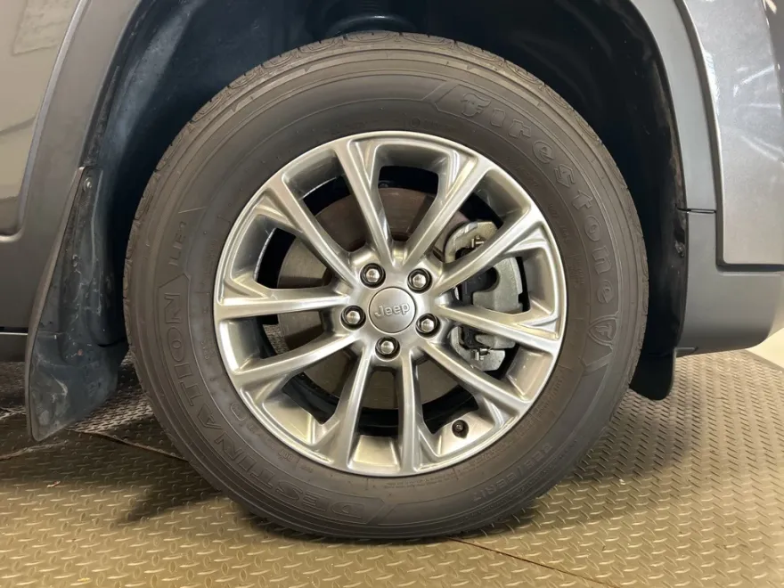 2022 Jeep Cherokee Latitude Lux photo 1