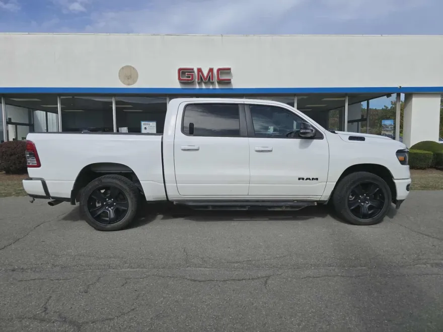 2022 Ram 1500 Big Horn photo 1