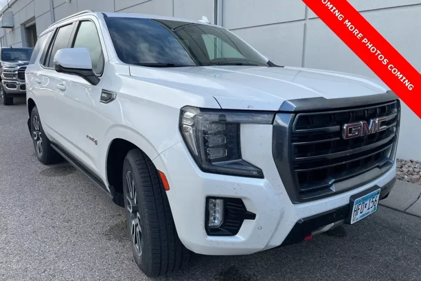 2022 Gmc Yukon AT4 photo 1