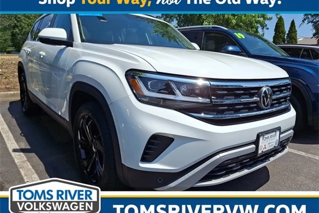 2022 Volkswagen Atlas V6 SE Technology photo 1
