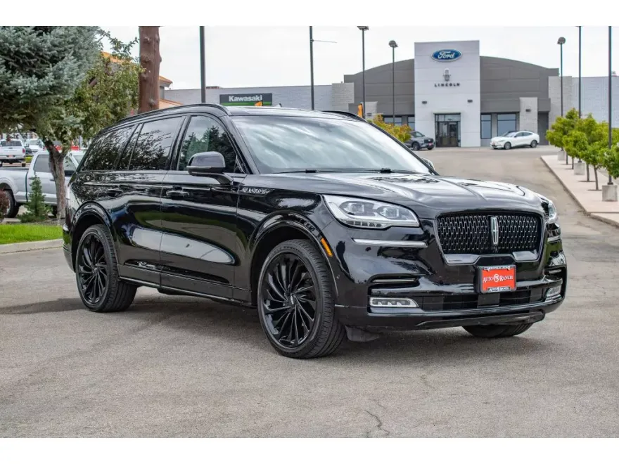 2022 Lincoln Aviator Reserve photo 1
