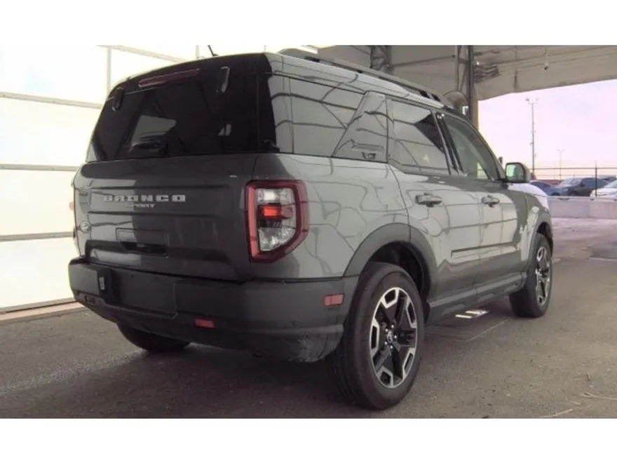 2024 Ford Bronco Sport Outer Banks photo 1