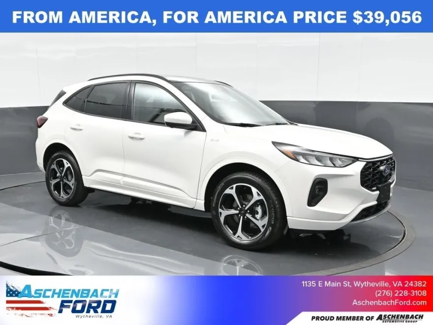 2024 Ford Escape ST-Line Select photo 1