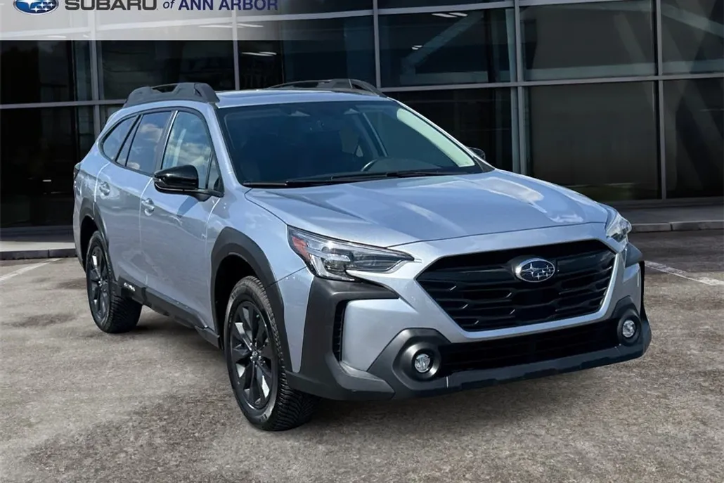 2023 Subaru Outback Onyx Edition photo 1