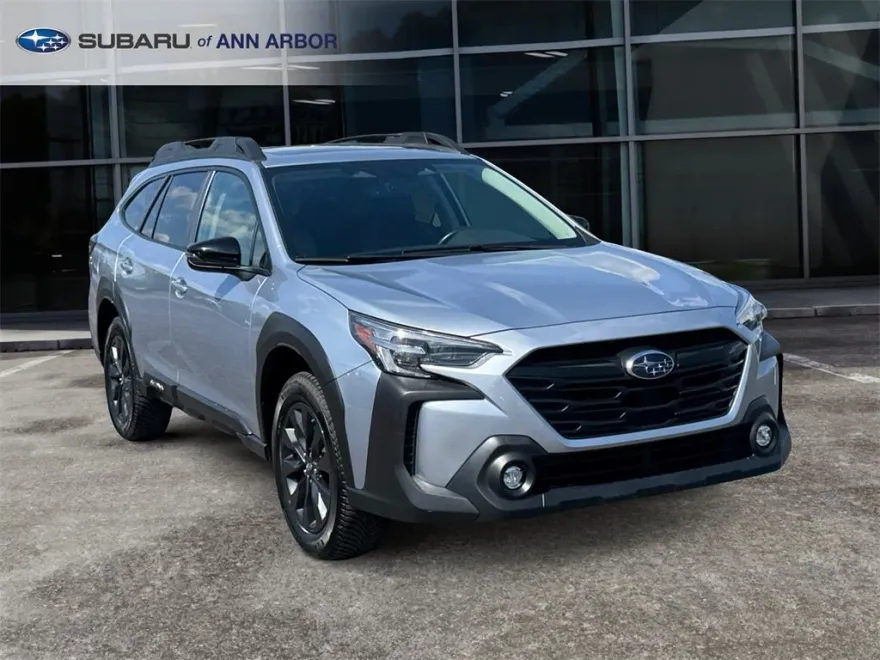 2023 Subaru Outback Onyx Edition photo 1