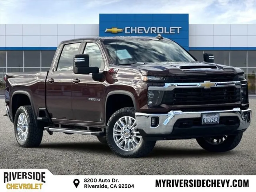 2024 Chevrolet Silverado 2500HD LT photo 1