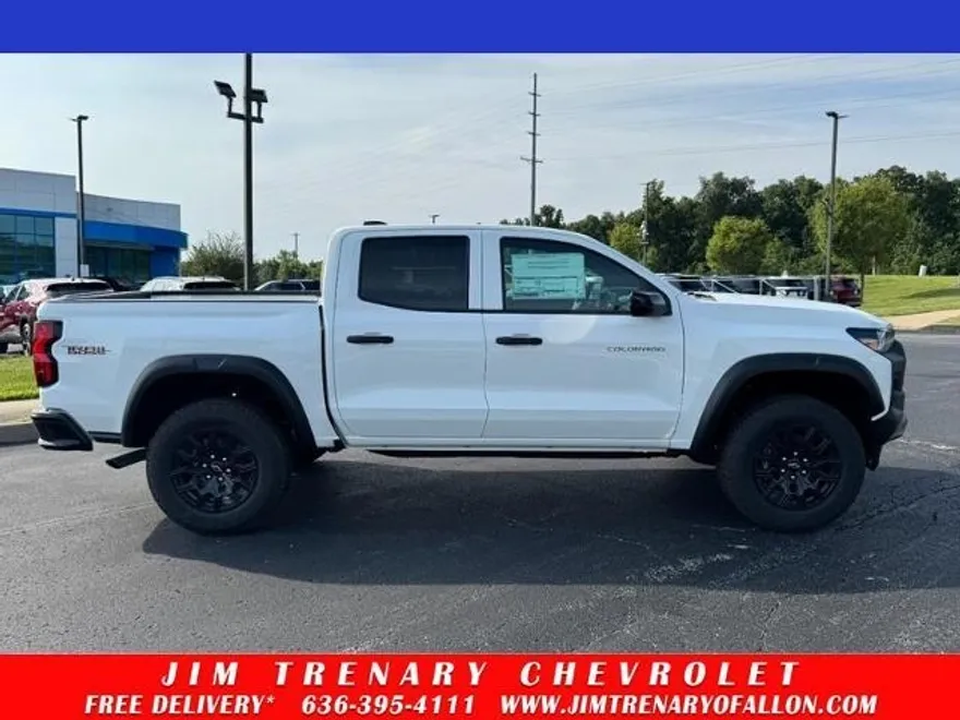 2026 Chevrolet Colorado Trail Boss photo 1