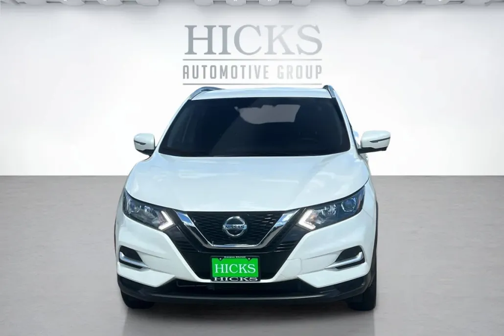 2022 Nissan Rogue Sport SL photo 1
