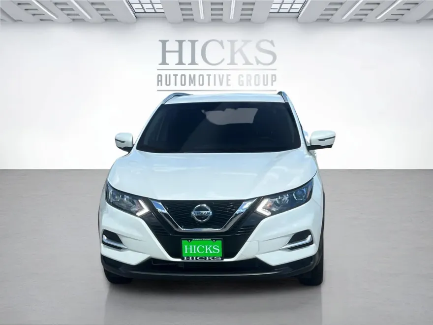 2022 Nissan Rogue Sport SL photo 1