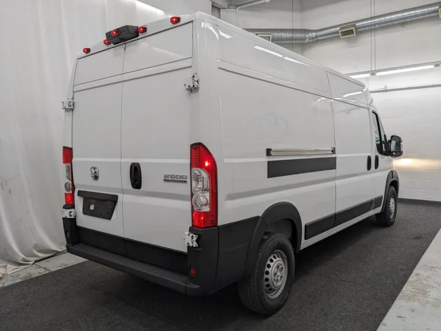 2024 Ram ProMaster 2500 photo 1