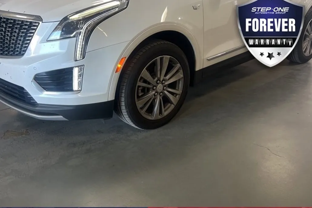 2025 Cadillac XT5 Premium Luxury photo 1