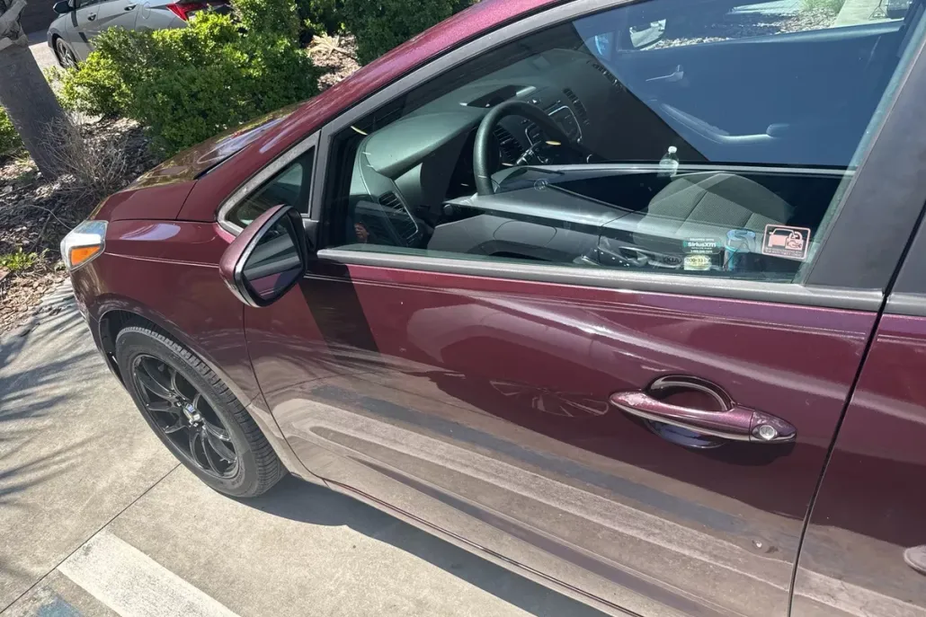 2017 Kia Forte LX Base photo 1