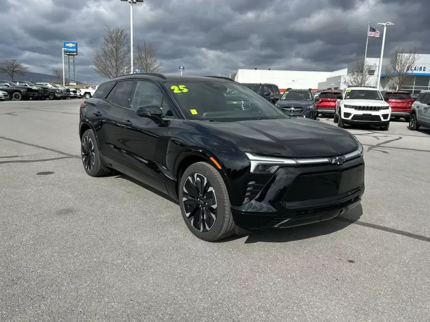 2025 Chevrolet Blazer EV RS photo 1