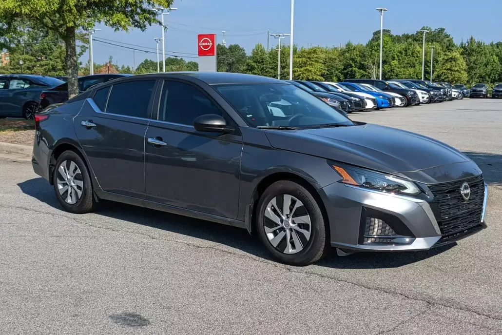2025 Nissan Altima 2.5 S photo 1