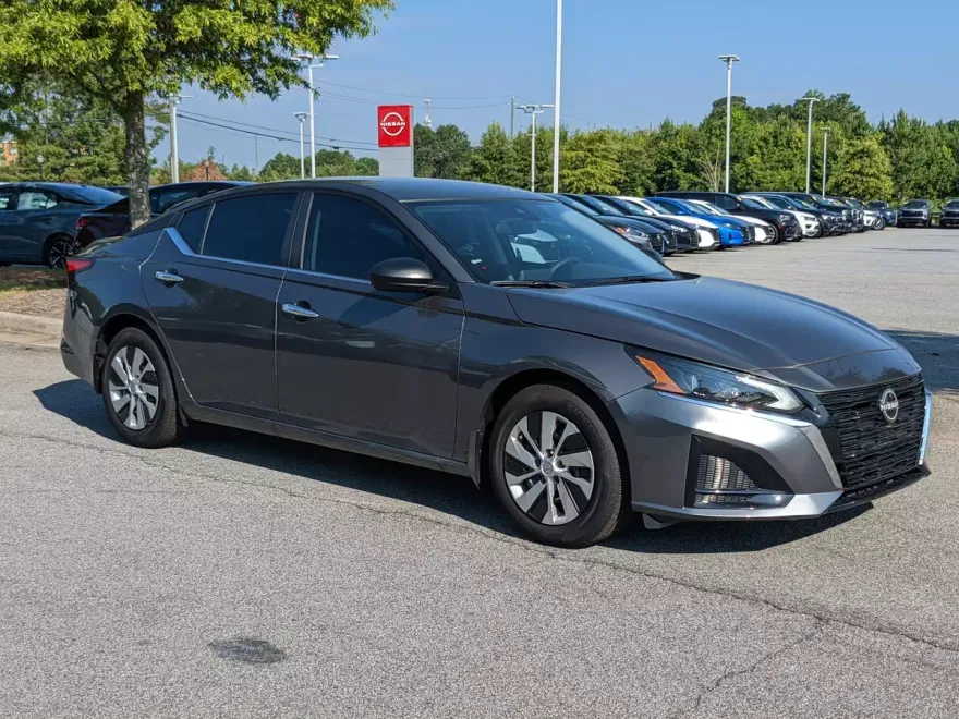2025 Nissan Altima 2.5 S photo 1