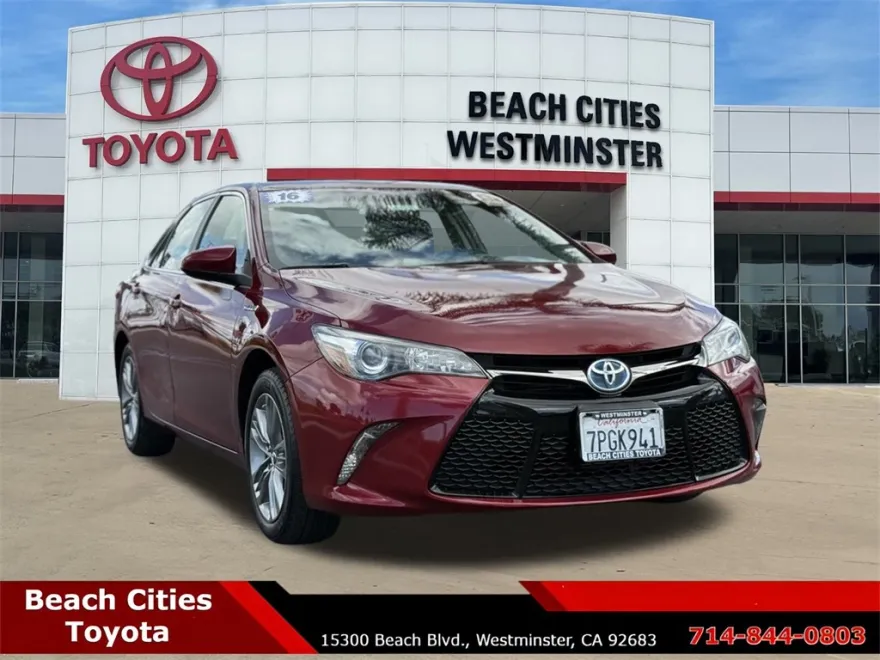 2016 Toyota Camry Hybrid SE photo 1