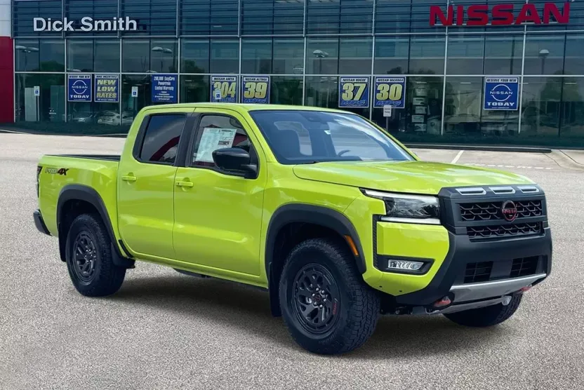 2026 Nissan Frontier PRO-4X photo 1