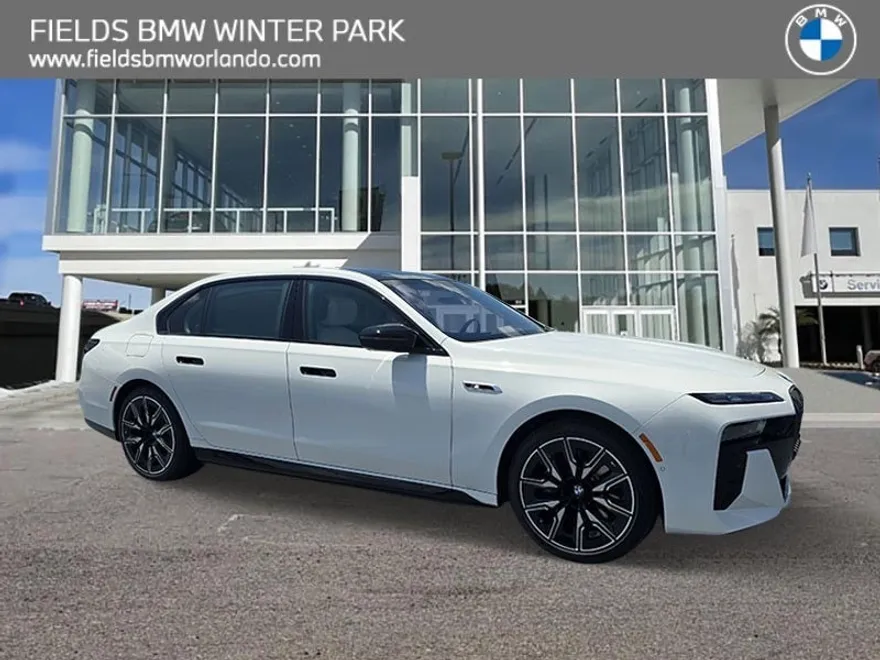 2025 Bmw i7 M70 photo 1
