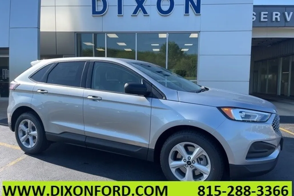 2024 Ford Edge SE photo 1