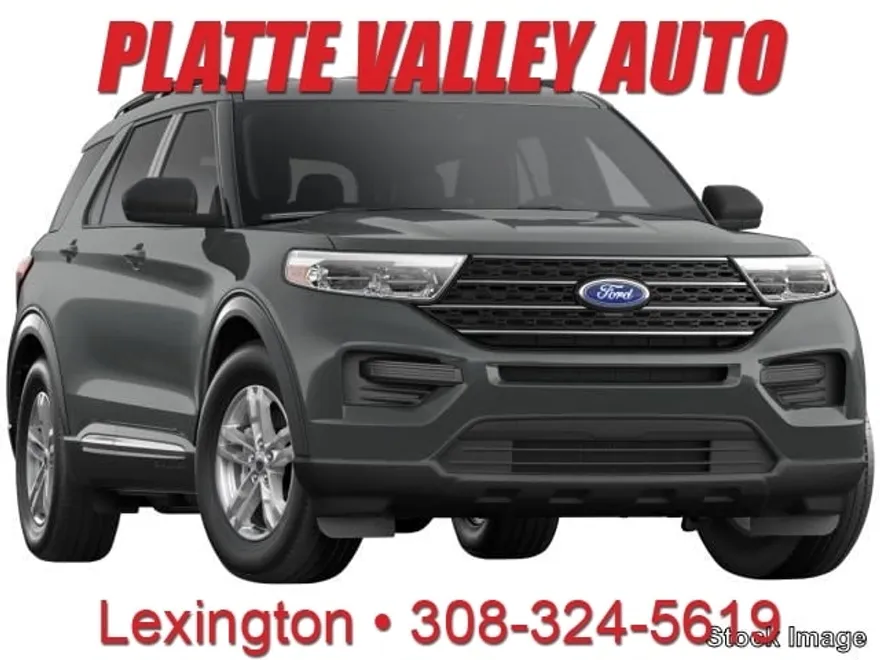 2022 Ford Explorer XLT photo 1
