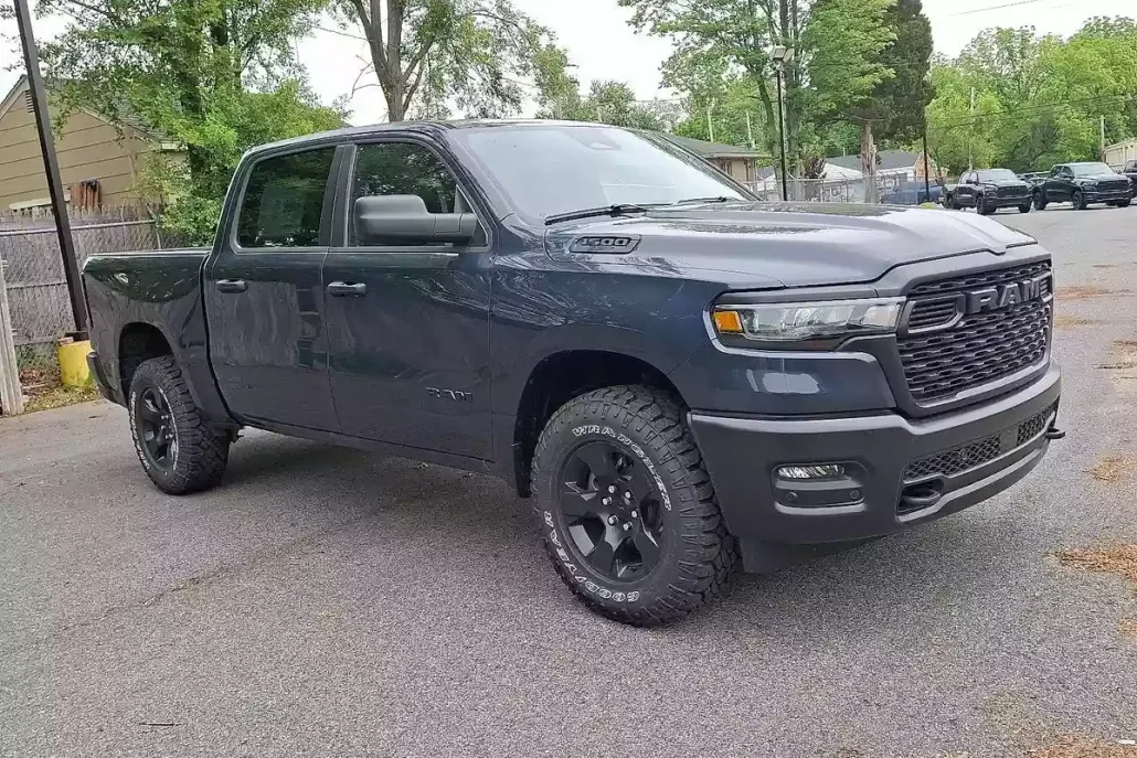 2025 Ram 1500 Warlock photo 1