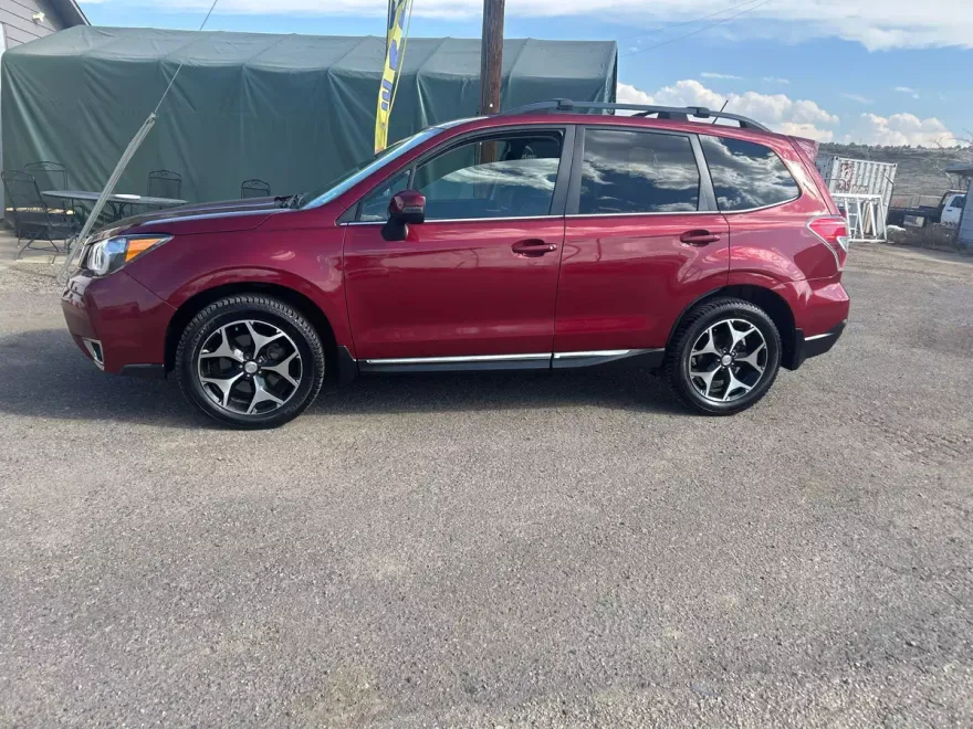 2015 Subaru Forester 2.0XT Touring photo 1