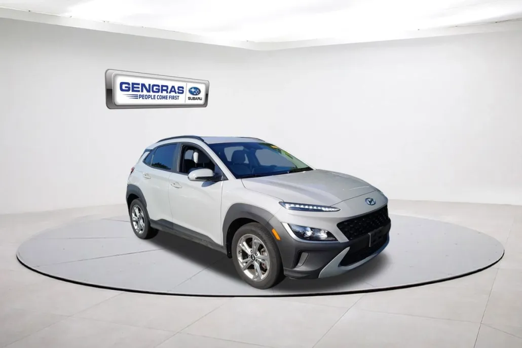 2023 Hyundai Kona SEL photo 1