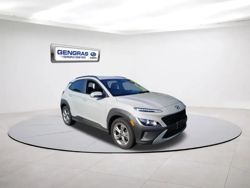 2023 Hyundai Kona SEL photo 1