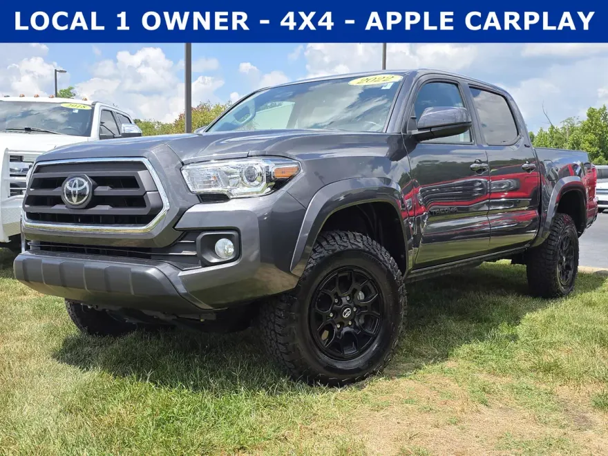 2022 Toyota Tacoma SR5 photo 1