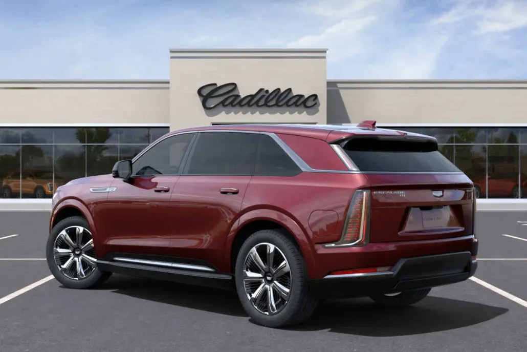 2025 Cadillac Escalade IQ Luxury photo 1