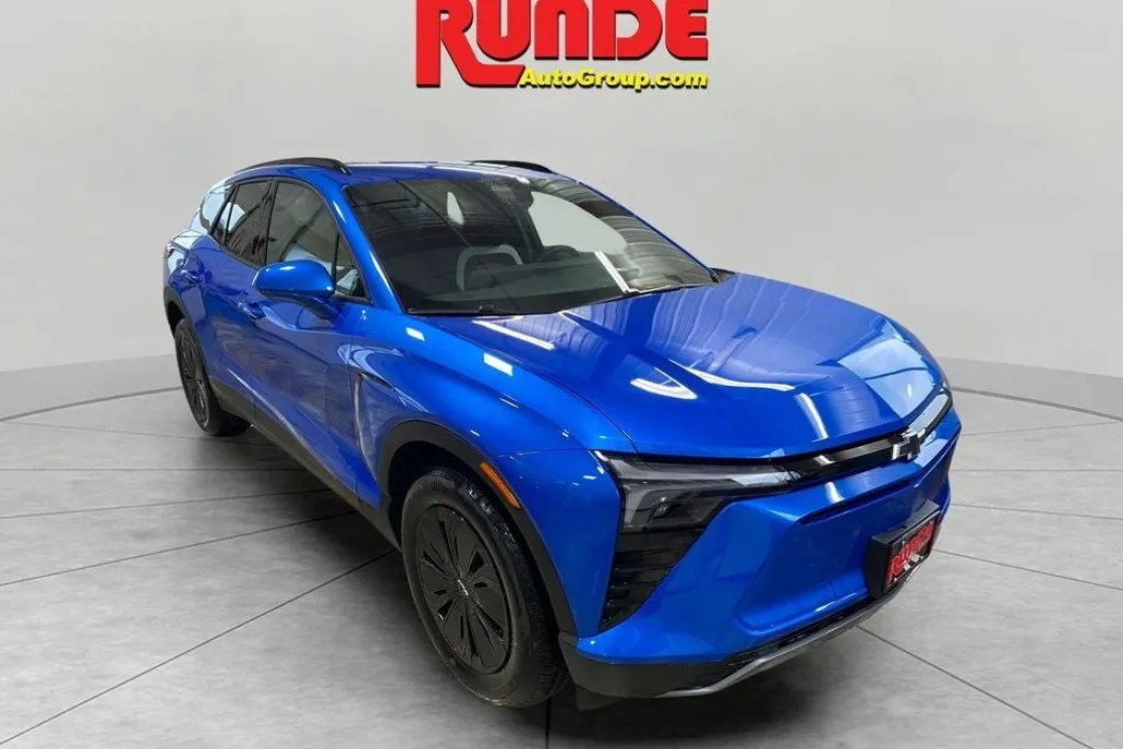 2025 Chevrolet Blazer EV Sport photo 1