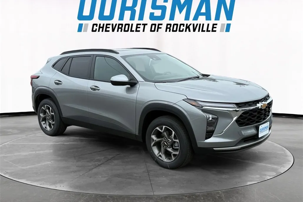 2026 Chevrolet Trax LT photo 1